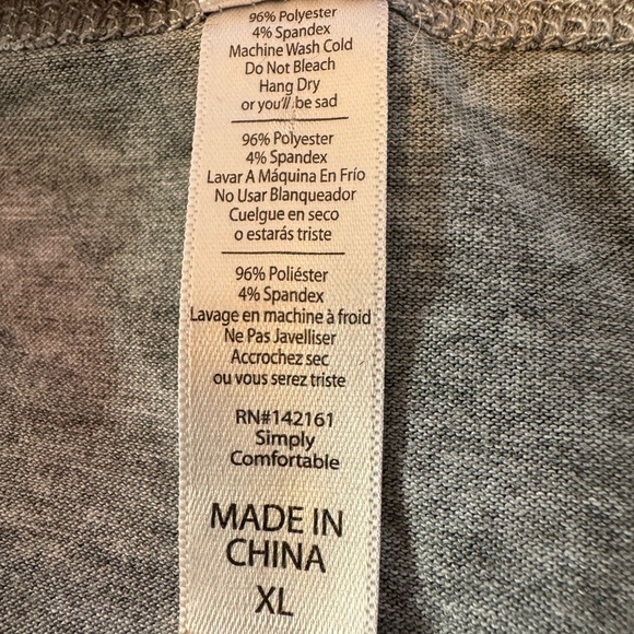 LuLaRoe Classic T.. XL - Picture 4 of 4